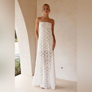 RUNAWAY the label KINERA maxi dress - white